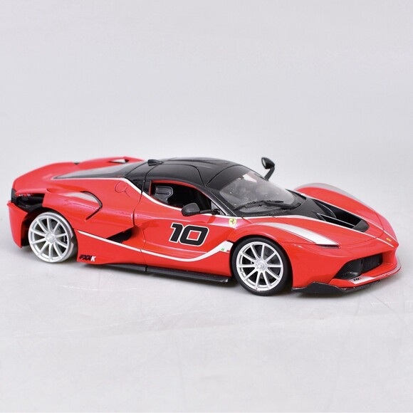MAISTO 1/24 SCALE FERRARI FXX-K MODEL PARTS OR REPAIR - Picture 1 of 6